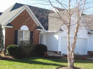 122 Carriage Point Ln, Glen Allen, VA 23059