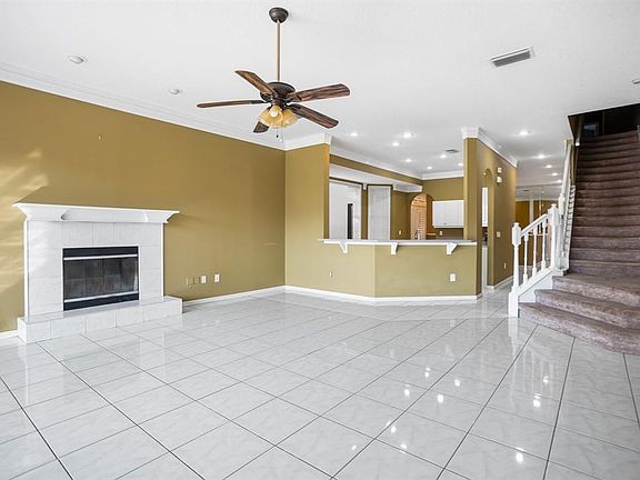 4th image of 1756 Lago Vista Blvd