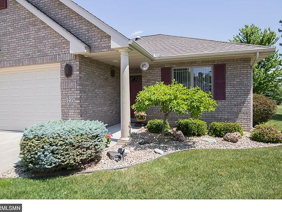 3rd image of 1235 Cypress Dr