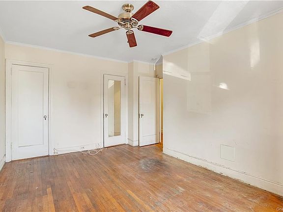 4th image of 254 Martine Ave APT 1D