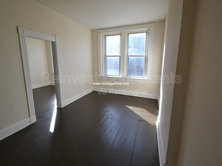 1042 Marshall Ave #2 — Photo 7