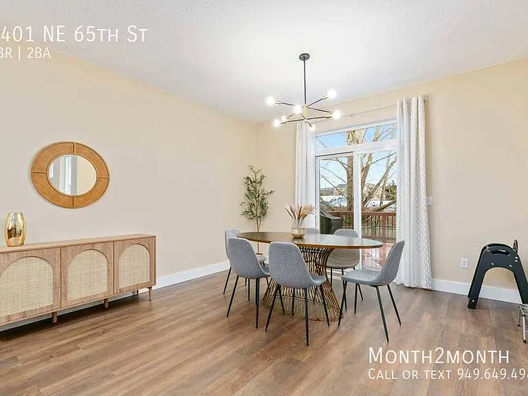 7401 NE 65th St — Photo 13