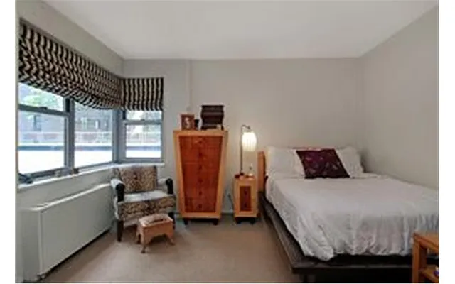 Sold by Douglas Elliman | media 10