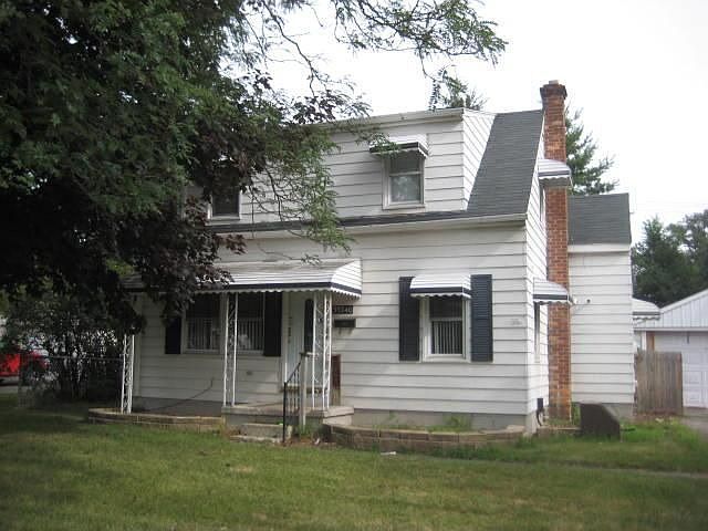 1st image of 33240 Marquette St