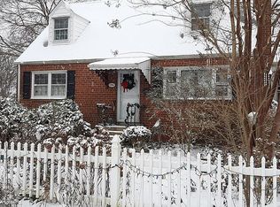 1516 Crest Rd, Silver Spring, MD 20902