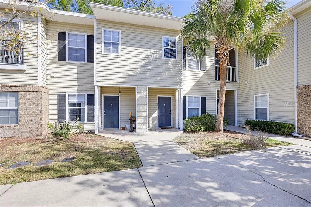 Building Photo - 4988 NW 43rd Ave #103