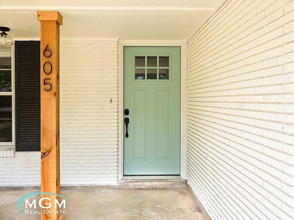 2nd image of 605 E Randall St