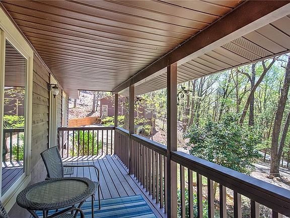 3rd image of 147 Laurel Mill Trl
