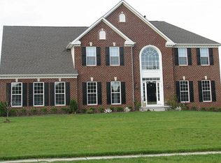 12 Jake Dr, Cream Ridge, NJ 08514