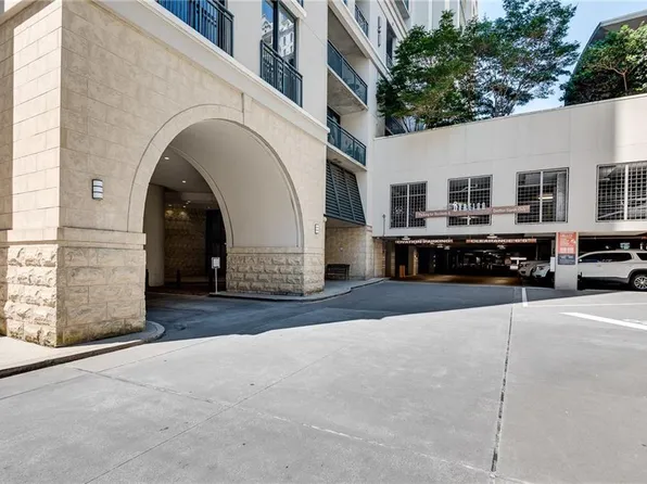 3040 Peachtree Rd NW Unit 1602, Atlanta, GA 30305