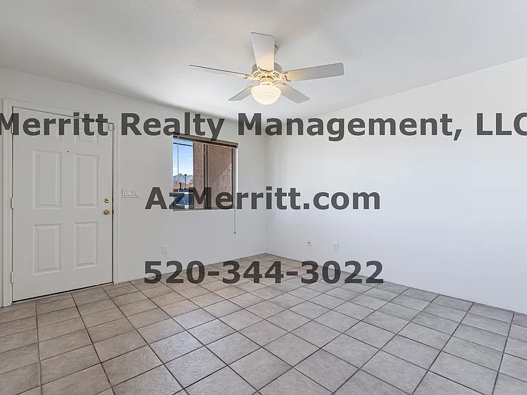 801 E Waverly St #B — Photo 10