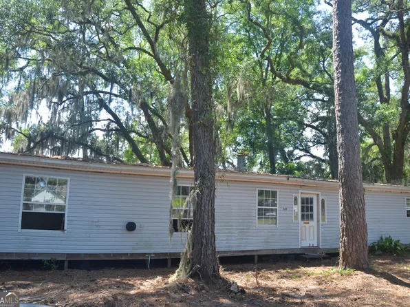 569 Crooked River Dr, Woodbine, GA 31569
