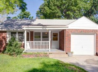 2017 S Parkwood Ln, Wichita, KS 67218