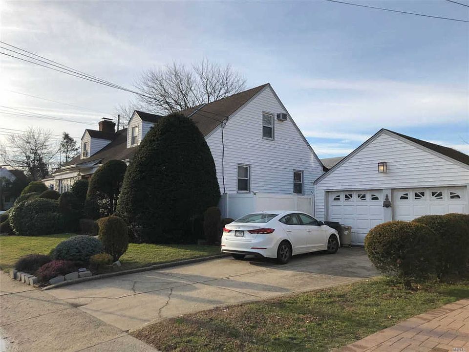 2nd image of 336 Scranton Ave #336