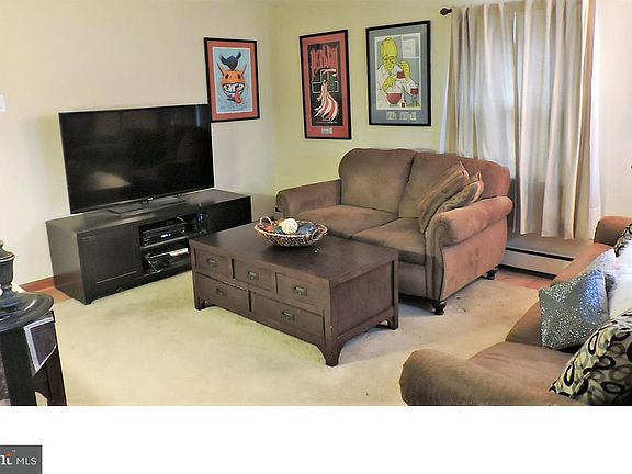 4th image of 733 Neptune Ave