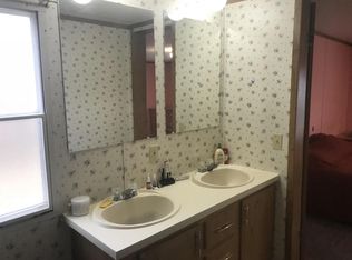 148 Johnny Smith Ln, Clinton, TN 37716