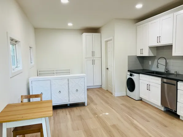 131 Hardy Ave, Campbell, CA 95008