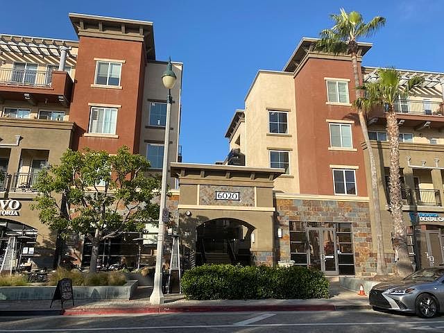 1st image of 6020 Seabluff Dr Unit 201