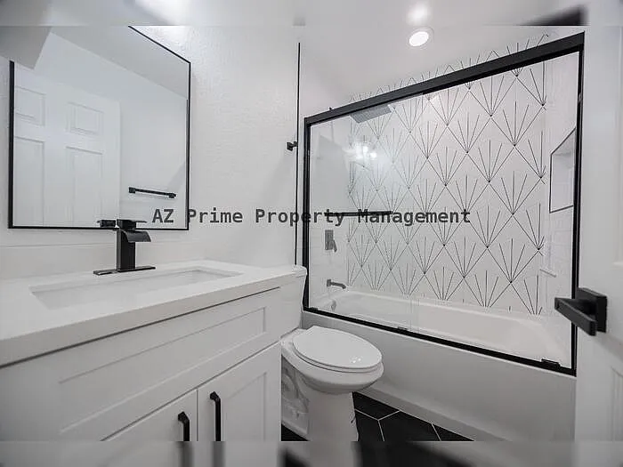 2519 W Vineyard Rd — Photo 12