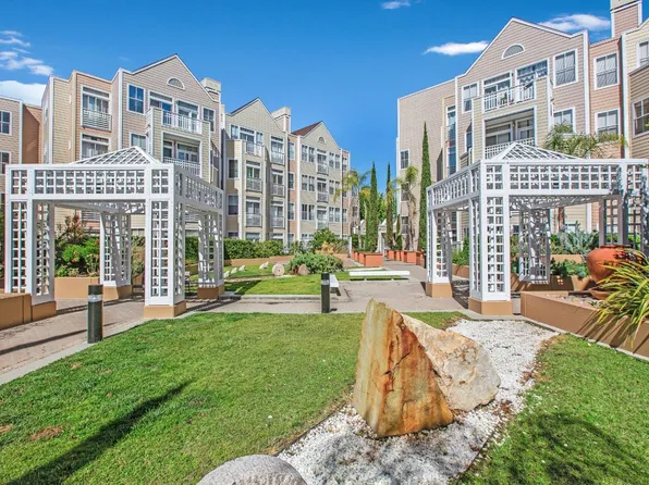 550 Ortega Ave APT B228, Mountain View, CA 94040