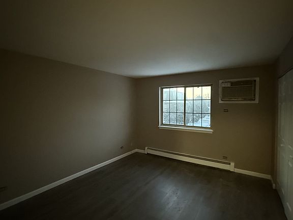 5th image of 2332 Century Point Ln APT C