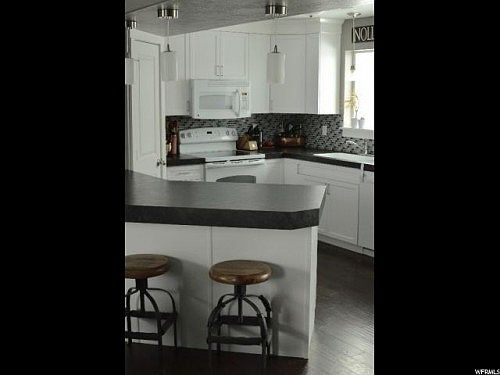 4th image of 236 W 350 S
