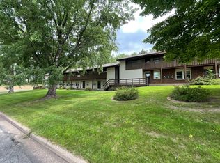 1408 15th St SE #6, Menomonie, WI 54751