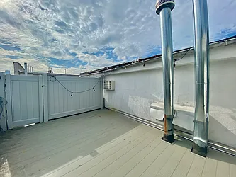 Rented by Nest Seekers International