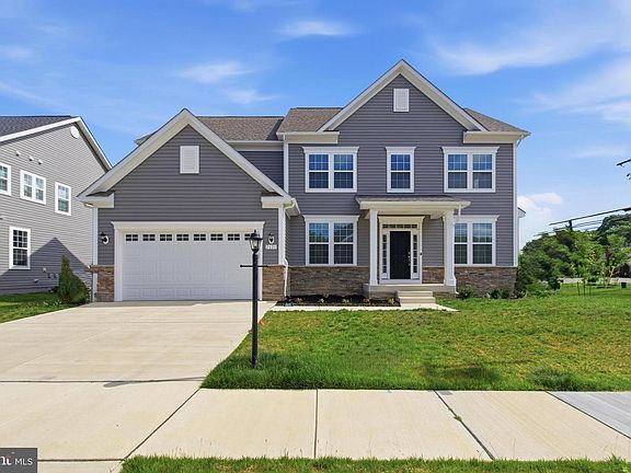 3rd image of 2621 Cannon Ct