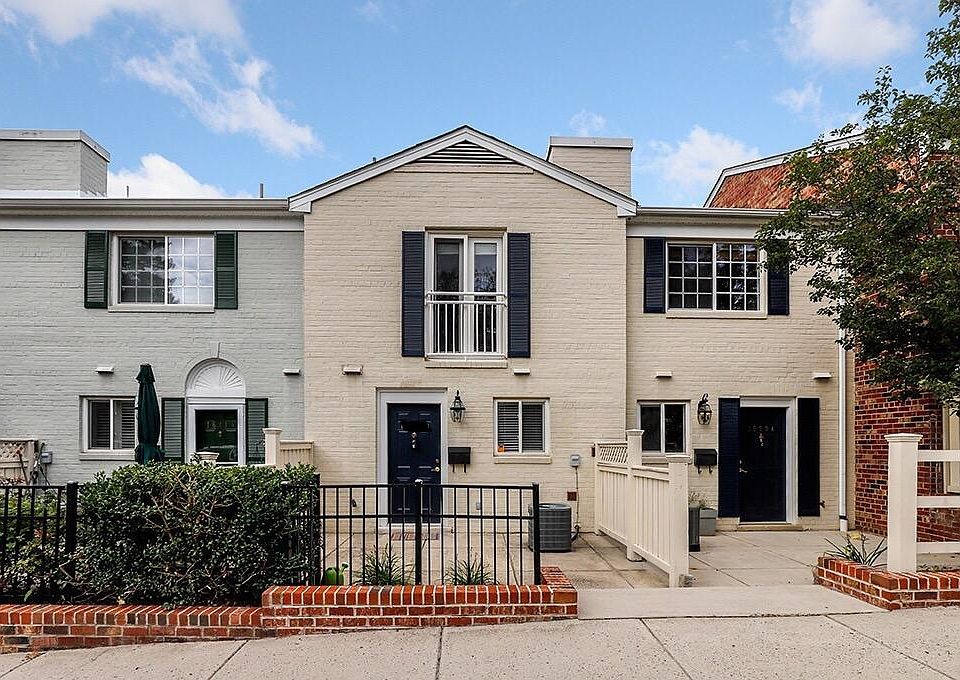 1st image of 1609 N Van Dorn St #B
