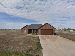 709 5th St, Chattanooga, OK 73528