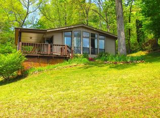 29 Twin Hills Rd, Franklin, NC 28734