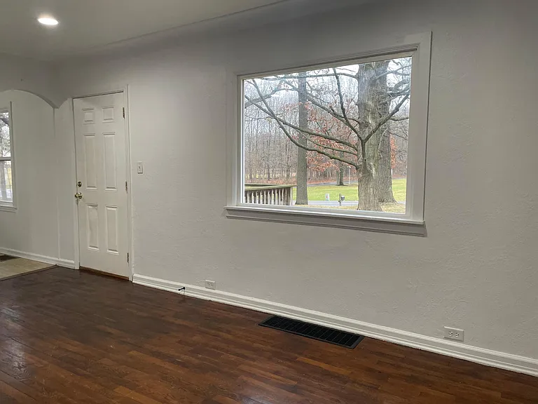 3045 Beckley Rd — Photo 6
