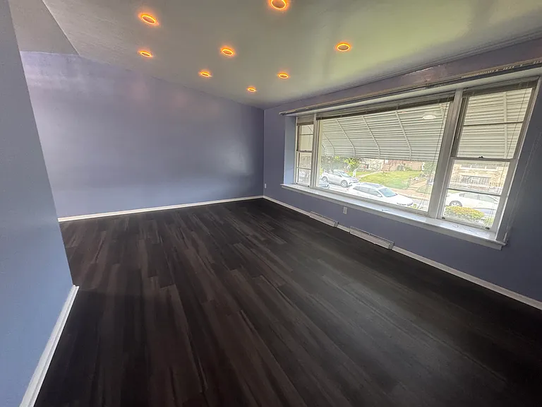 8828 Fairfield St — Photo 1
