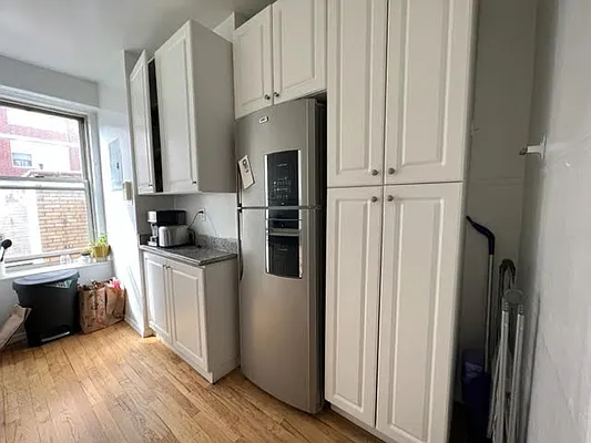 Rented by Compass | media 26