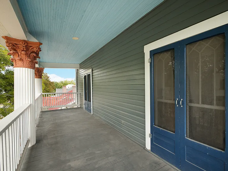 Delaware St — Photo 32