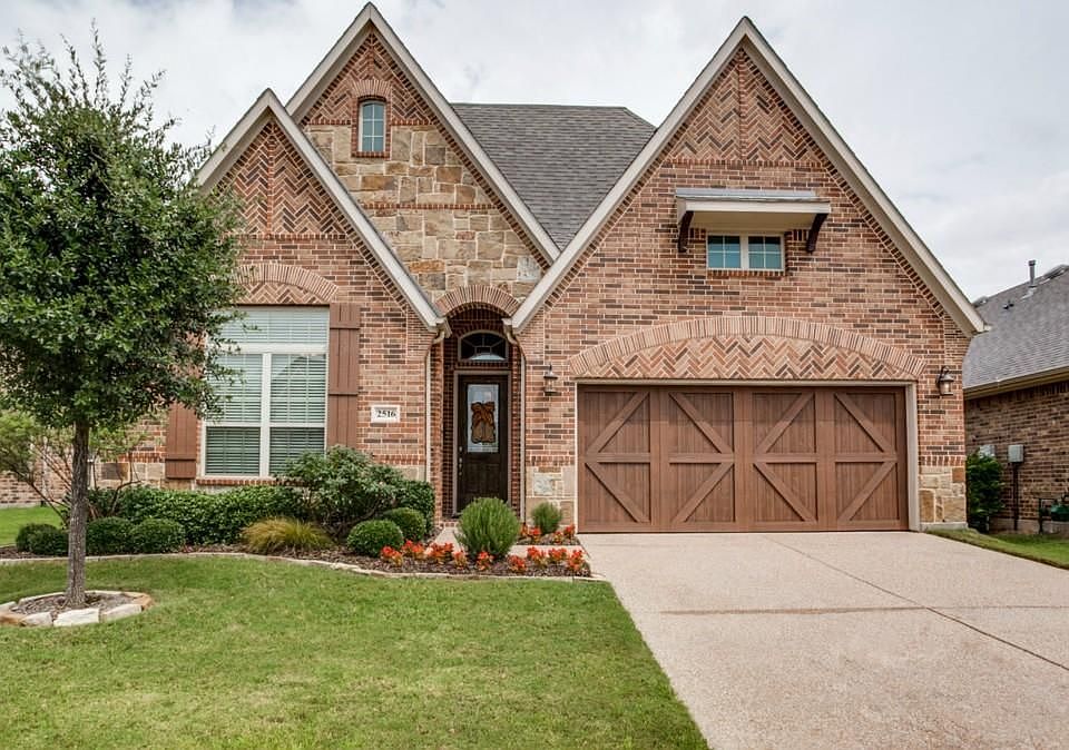 1st image of 2516 Brandon Dr