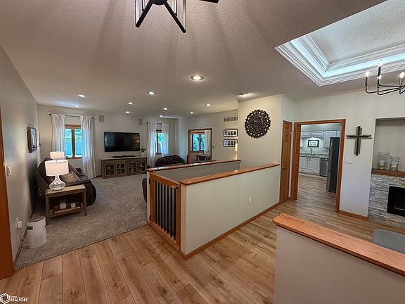 2nd image of 502 Kingman Cir