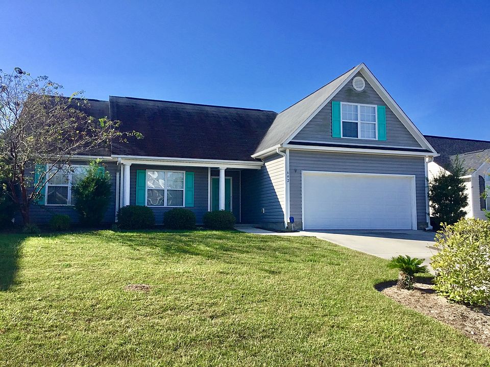 1st image of 642 Hillside Dr