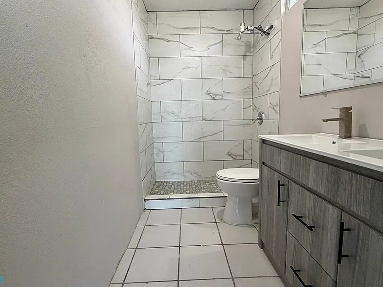 4 Calle Portal — Photo 13