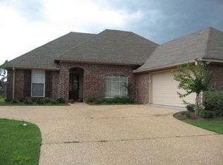 517 Planters Dr, Pearl, MS 39208