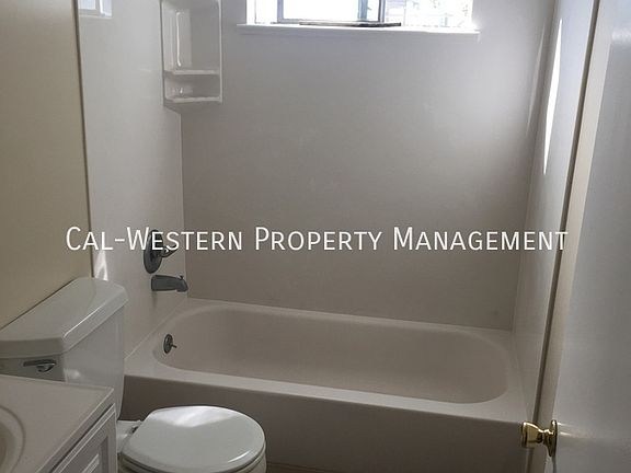 5th image of 285 Perrymont Ave APT 6
