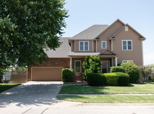 9514 E Pebblebrook St, Wichita, KS 67207