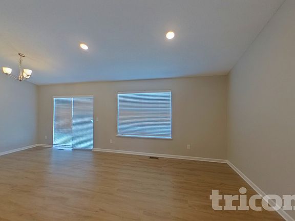 2nd image of 15225 Emory Ave