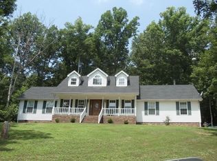 1173 Caneyville Rd, Morgantown, KY 42261