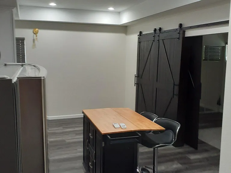 11380 Gramercy Pl — Photo 2