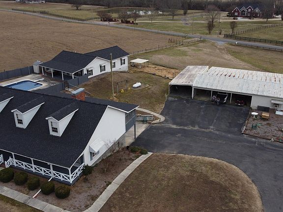 5th image of 10640 Highway 69 N