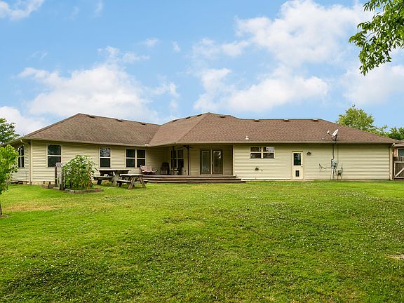 5th image of 504 Maci Ct