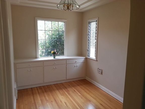 Breakfast Nook