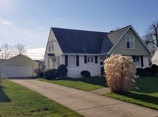 80 Puritan Rd, Tonawanda, NY 14150